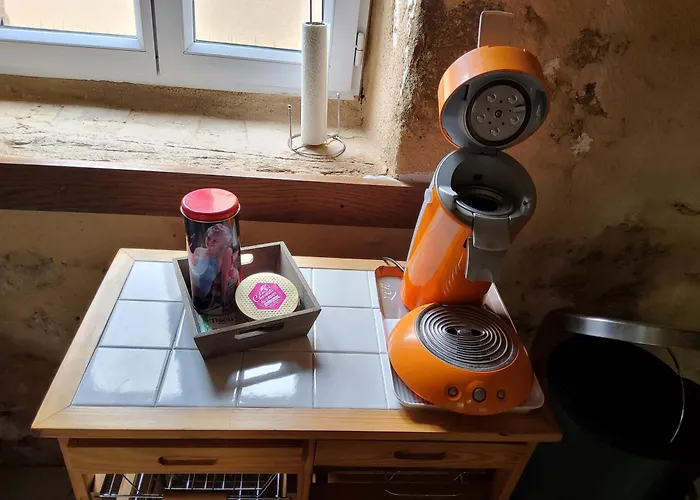 Independante Dans Notre Cour Dom wakacyjny *