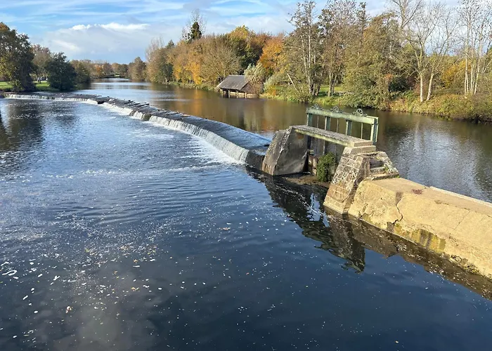 Дом отдыха Independante Dans Notre Cour
